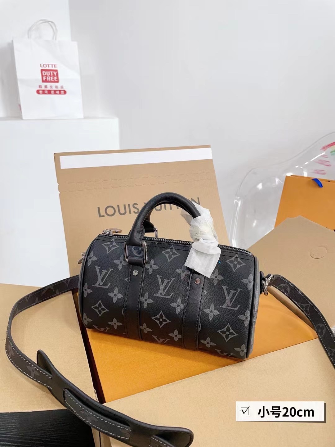 LV keepall shoulder speedy bag