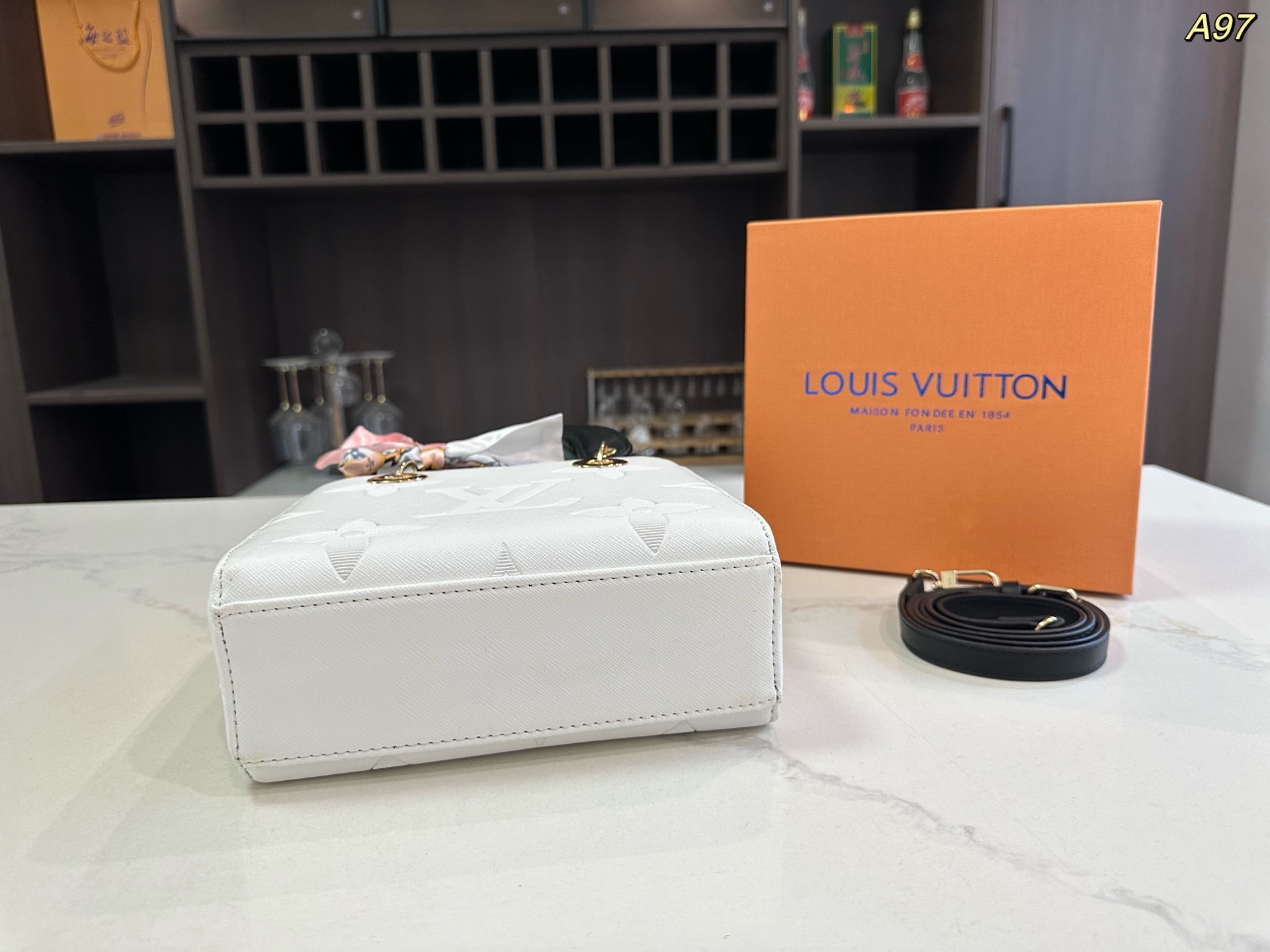 LV Princess Diana bag tote handbag