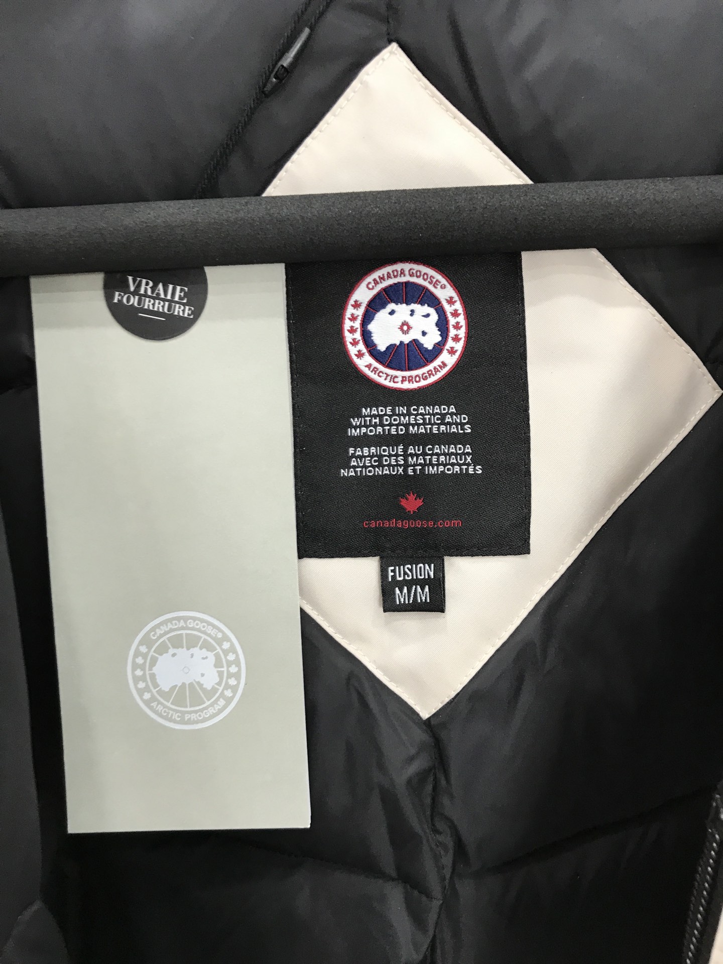 Canada Goose Chilliwack Pilot Jacket 02