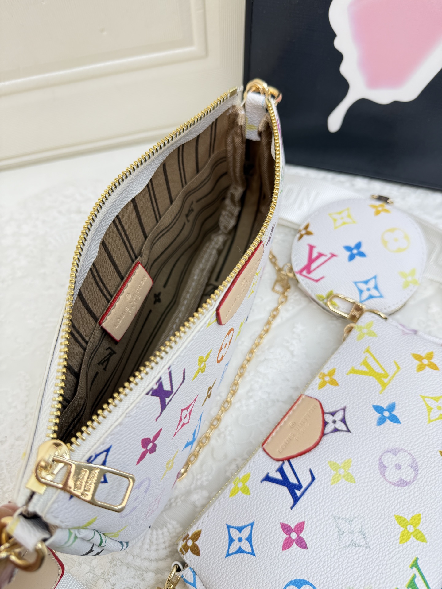 LV three-piece set bag of 8A quality