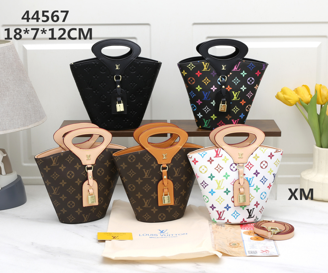 US$100 for 2 products-LV shoulder handbag