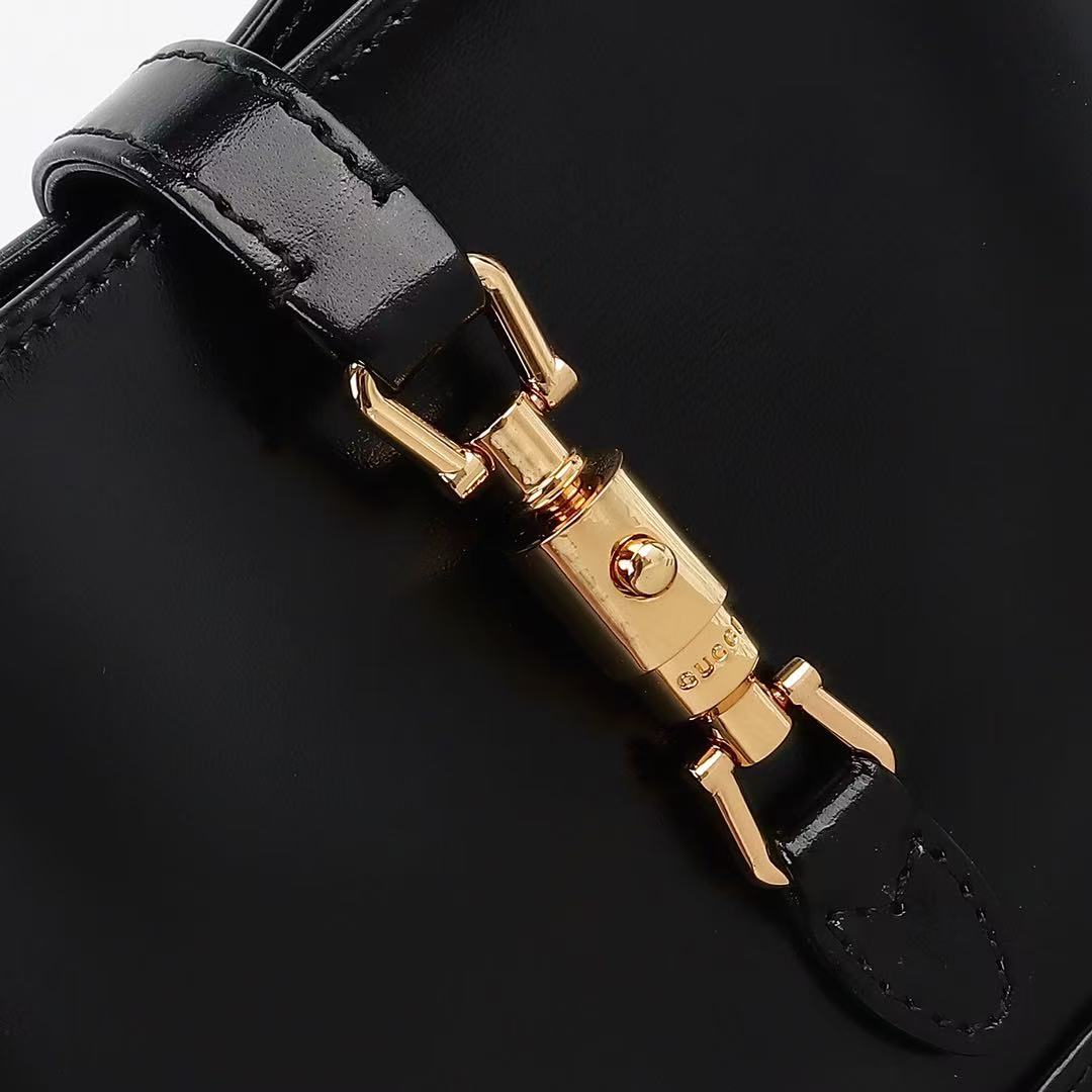 Gucci underarm bags are of high quality