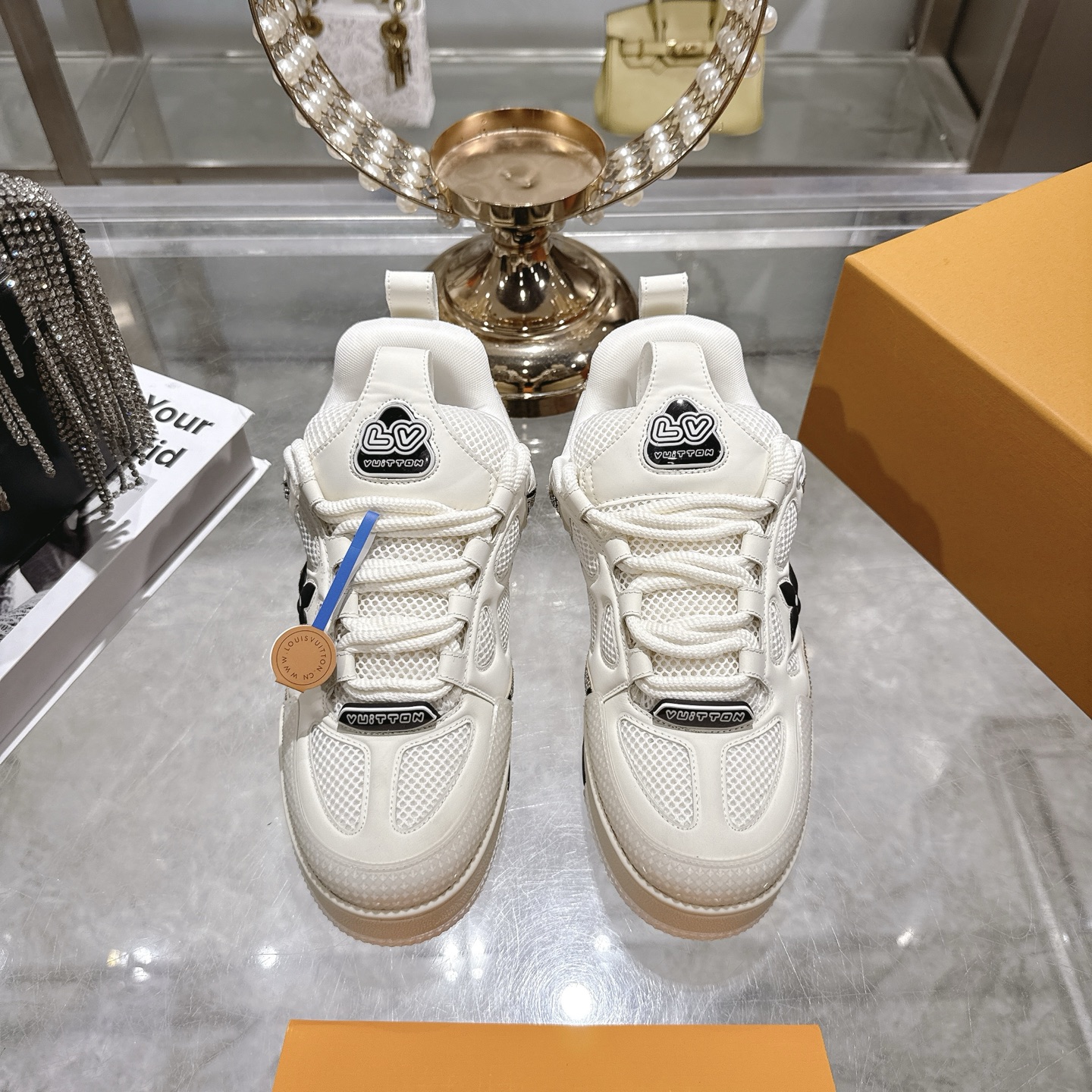 LV Trainer Sneakers  New trending skateboard shoes LOUIS VUITTON Trainer Sneaker