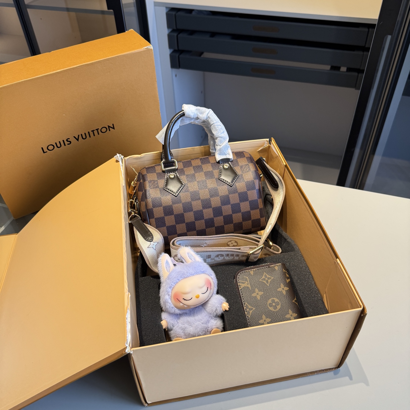 LV Gift Set (speedy bag+ labubu pendant + wallet)