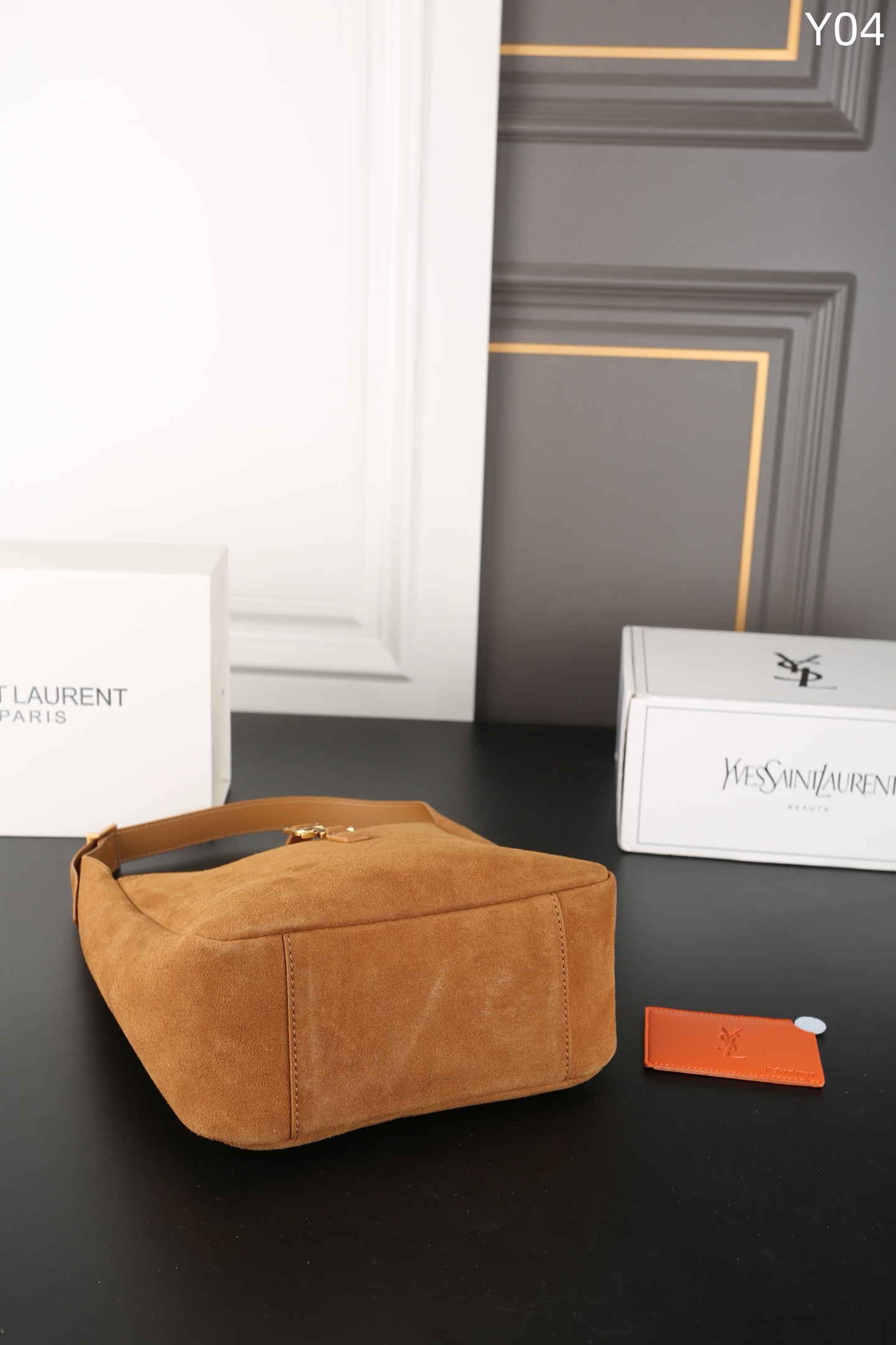 YSL LE5A7 Deerhide Shoulder Underarm Bucket Bag