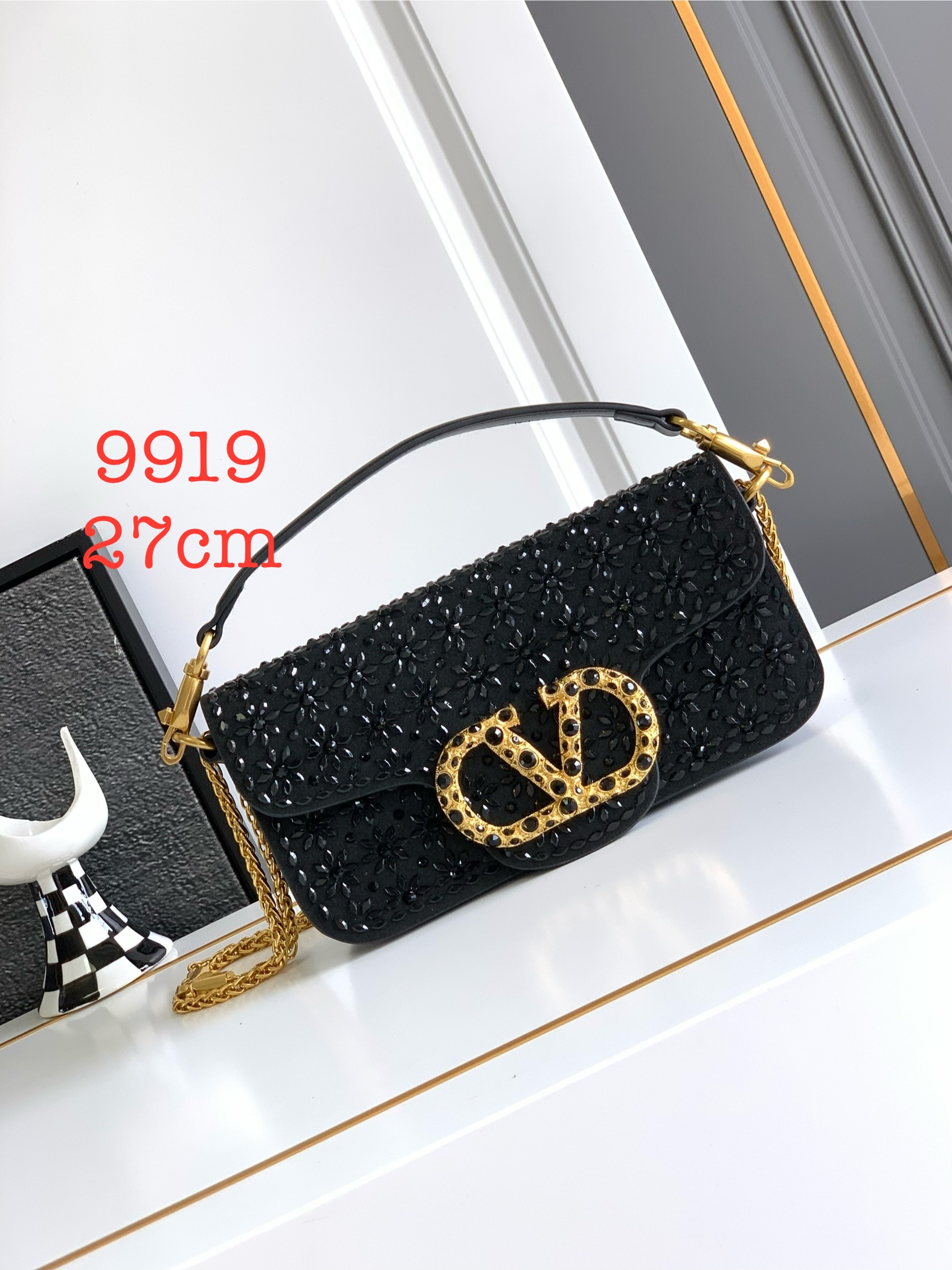 VALENTINO GARAVANI Loco VLOGOSIGNATURE chain bag