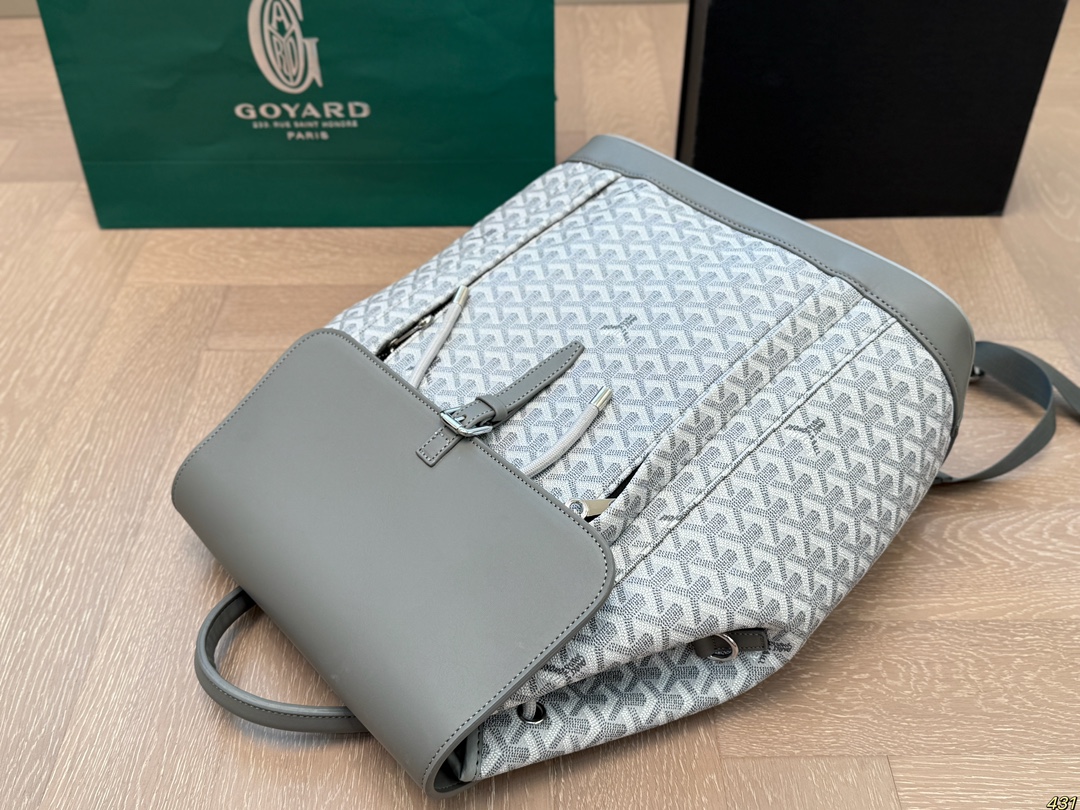 Goyard shoulder backpack
