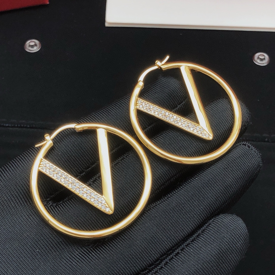 Valentino round earrings