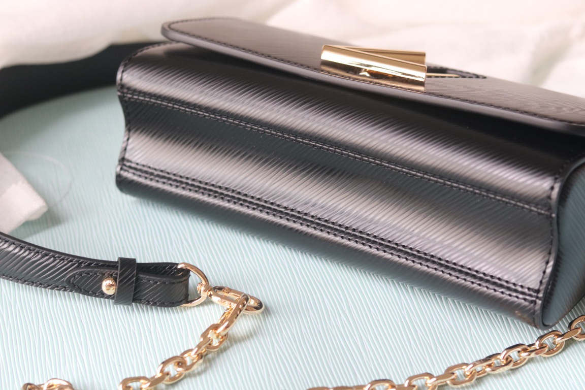 LV Twist West Epi leather chain shoulder bag