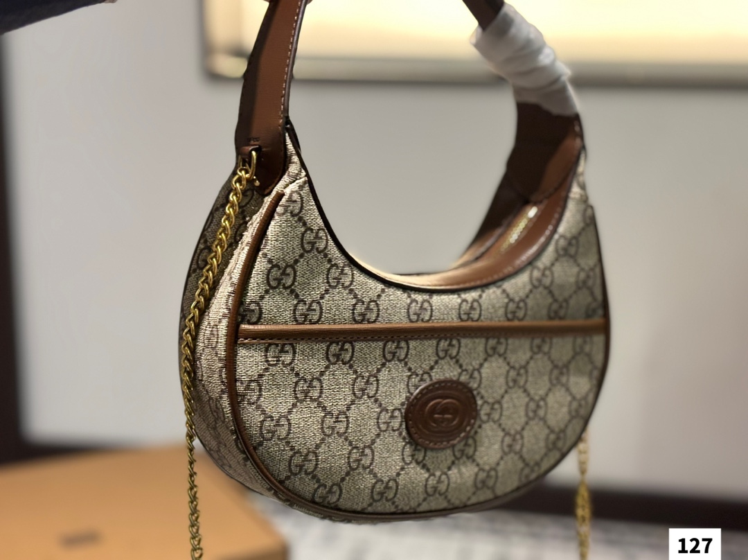 Gucci Ophidia crescent-shaped underarm bag