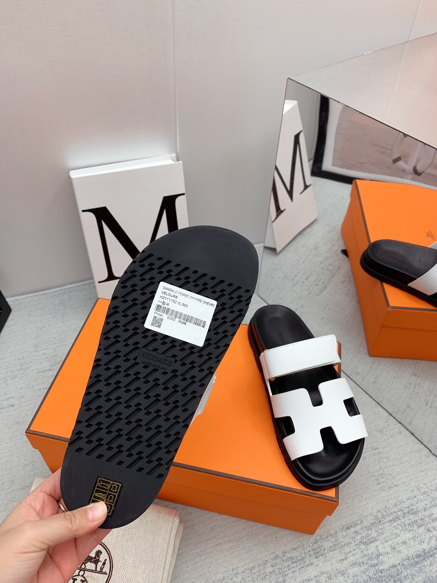 High quality Hermes Couple Sandals unisex slippers