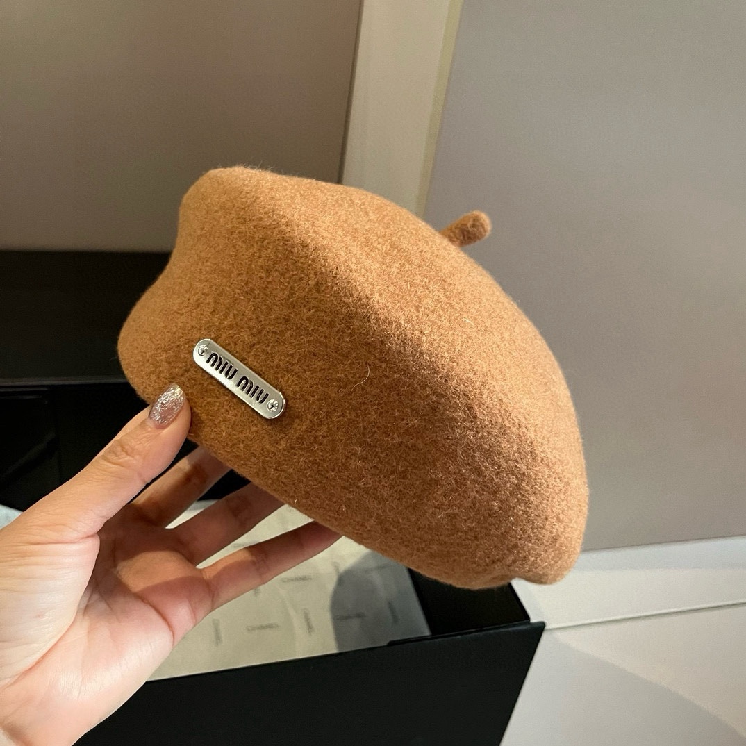 MIUMIU beret hat