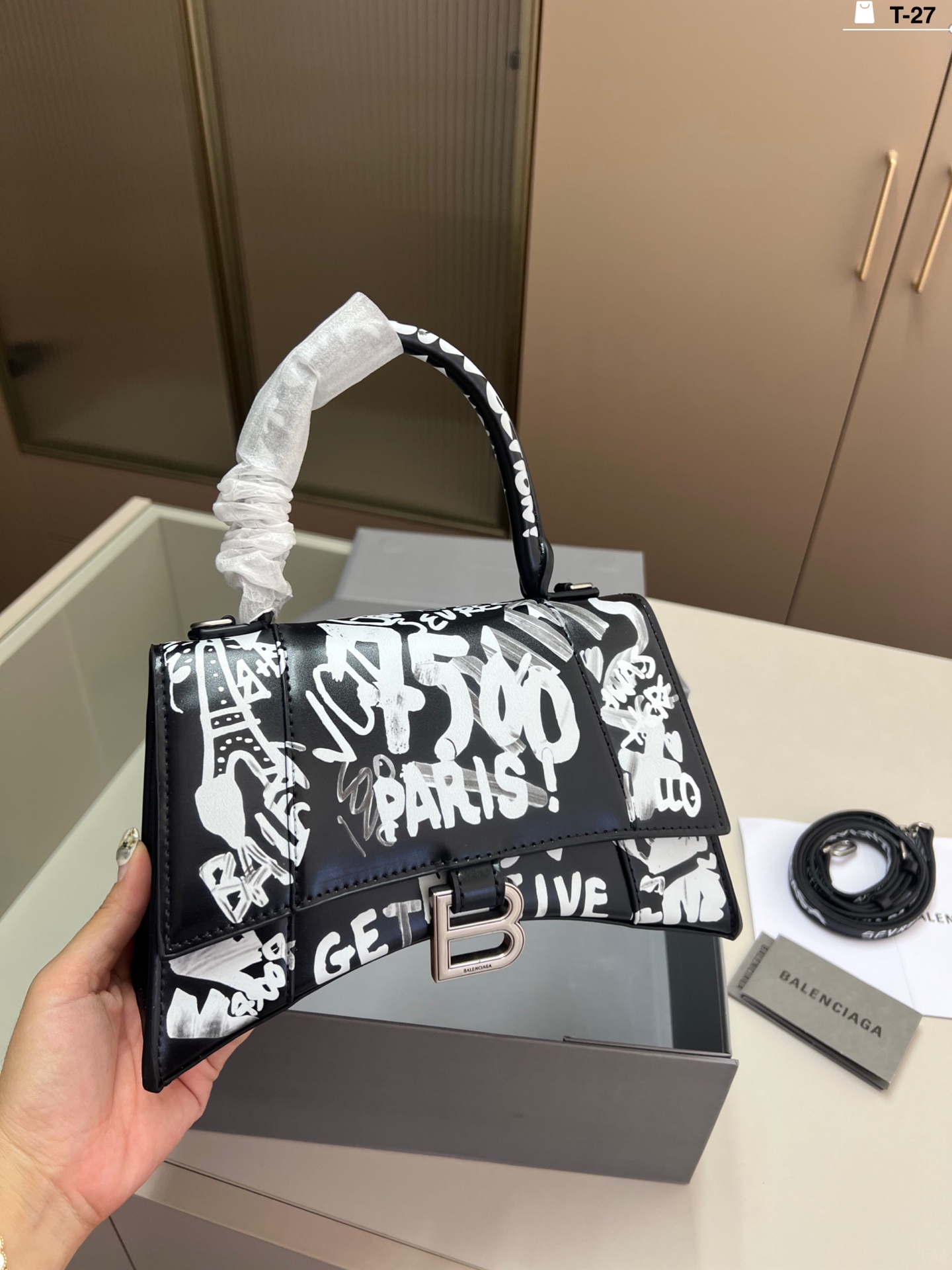 Balinese graffiti hourglass bag