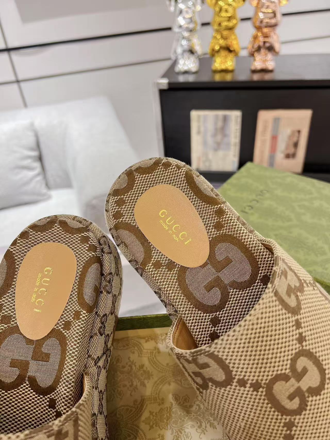 GUCCI monogram slippers