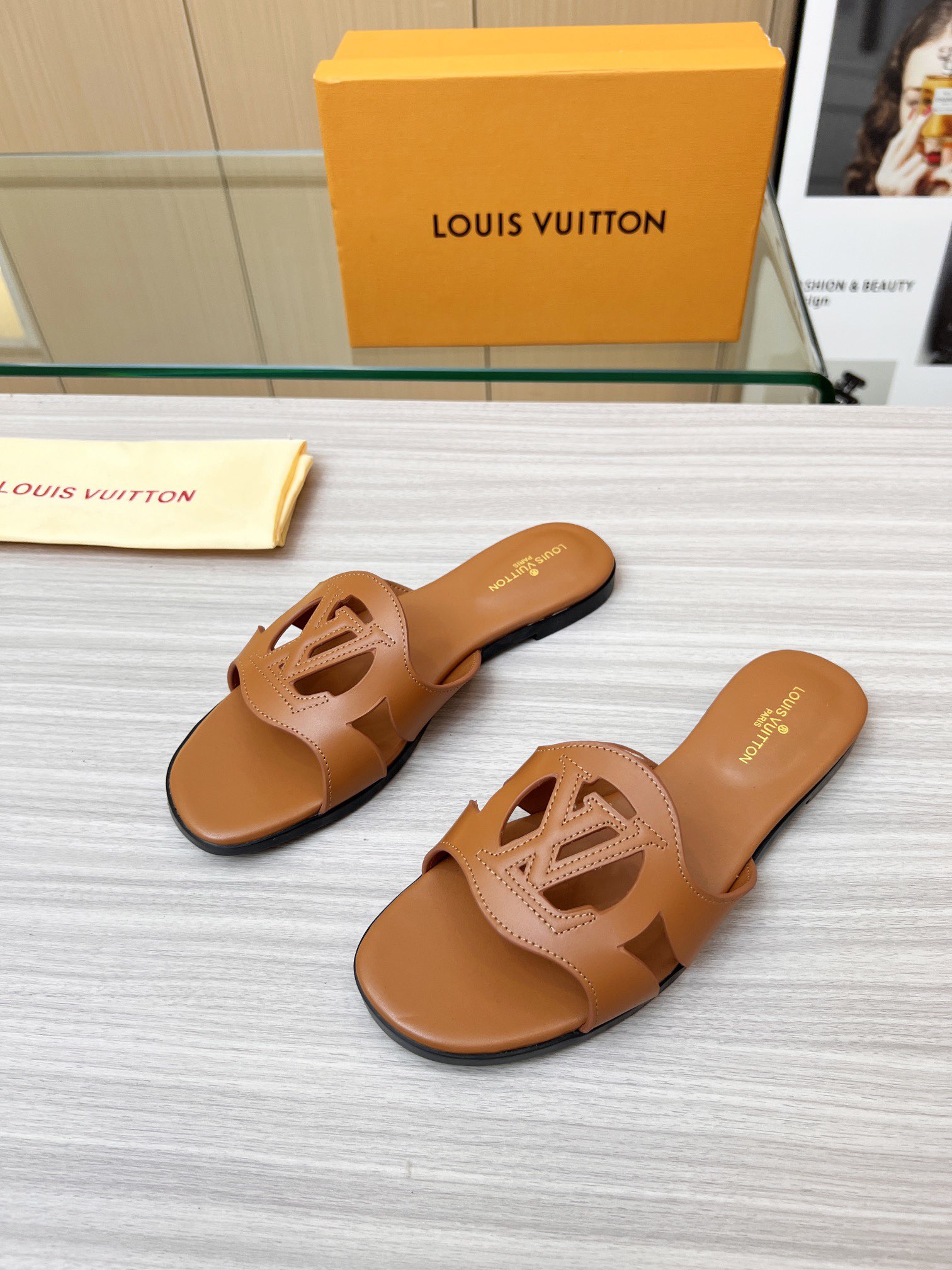 LV new Slippers Sandals