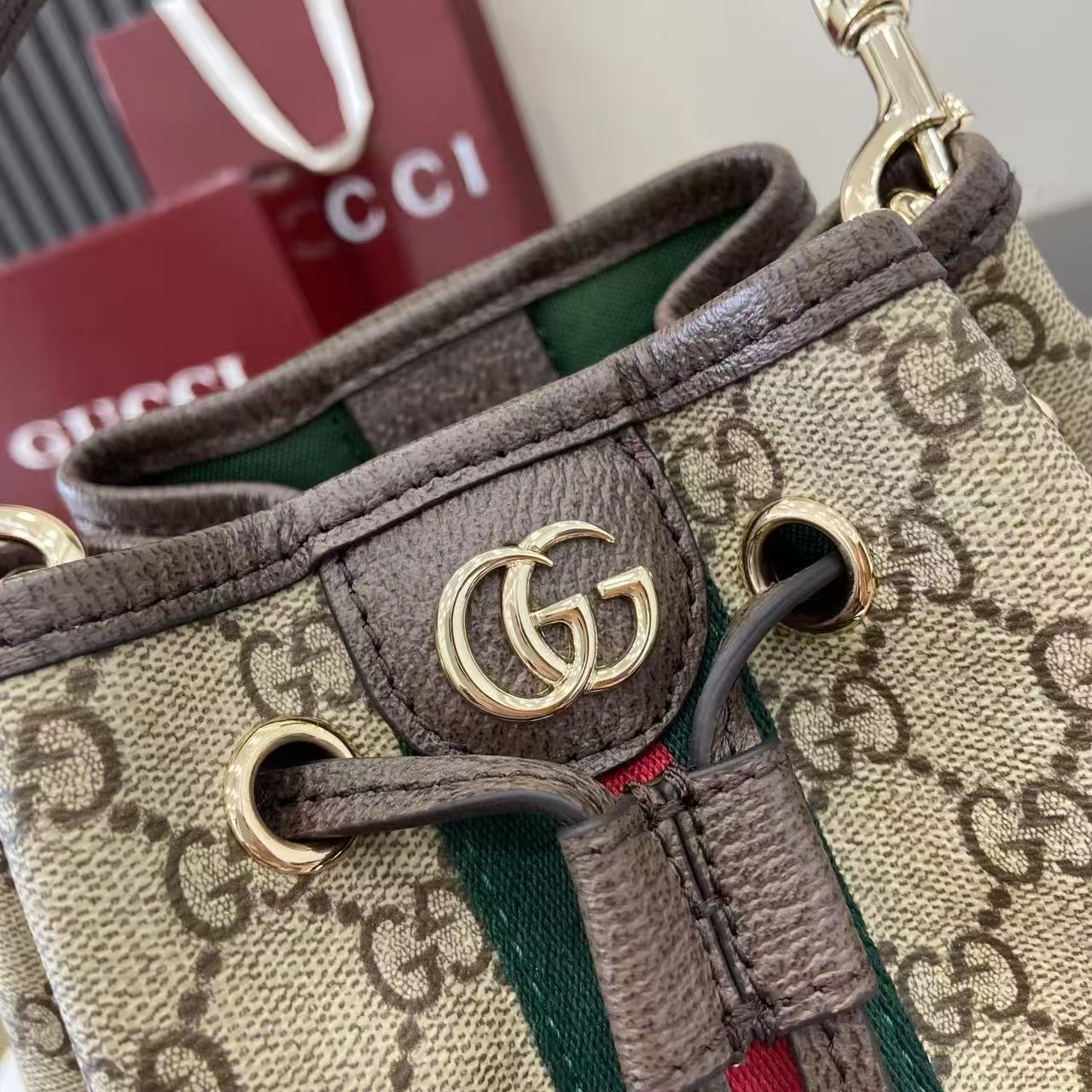 Top version Gucci Ophidia bag