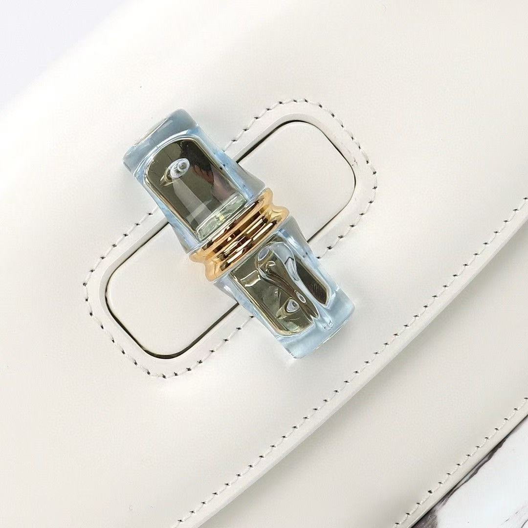 Gucci underarm handbags of top quality