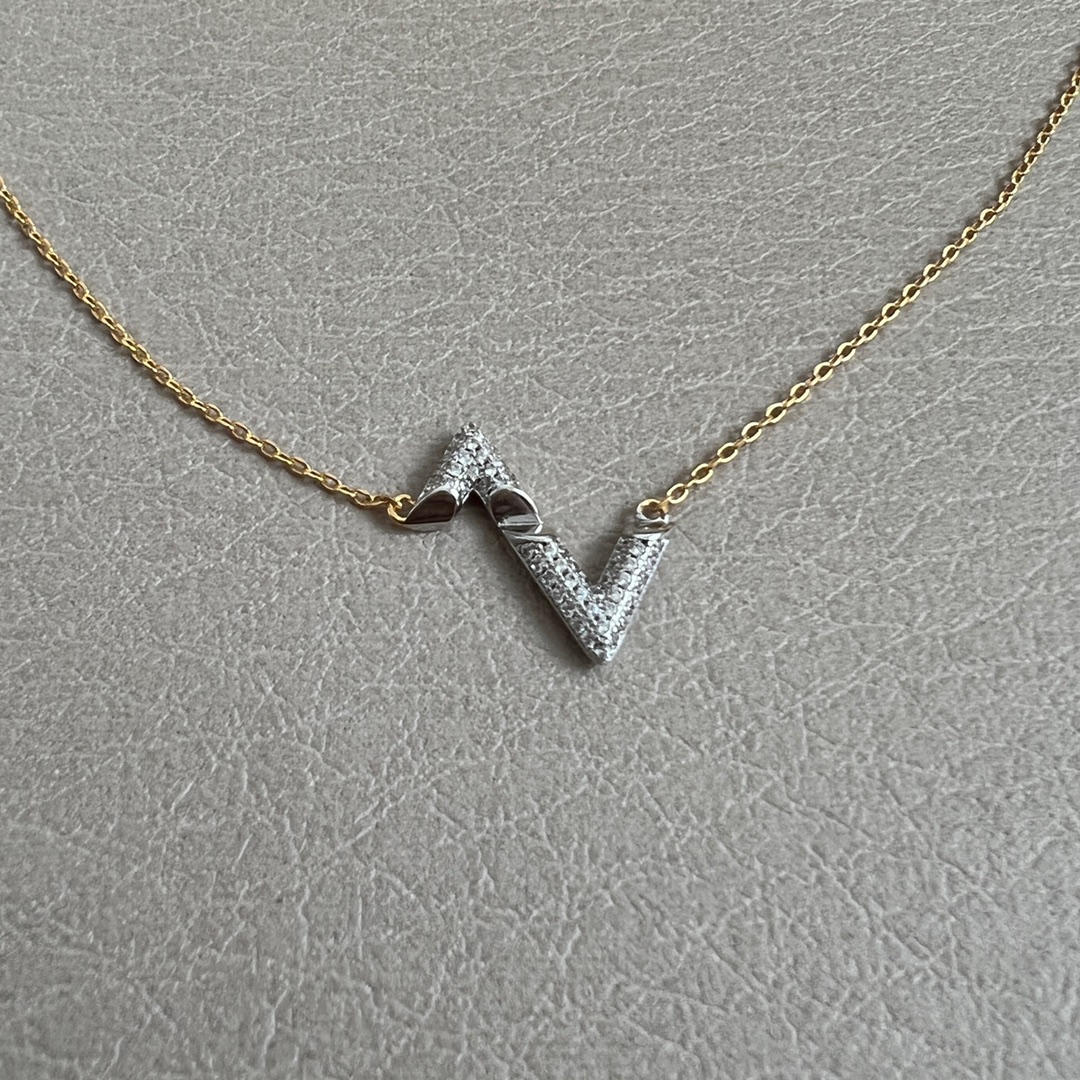 LV necklace Volt Upside Down