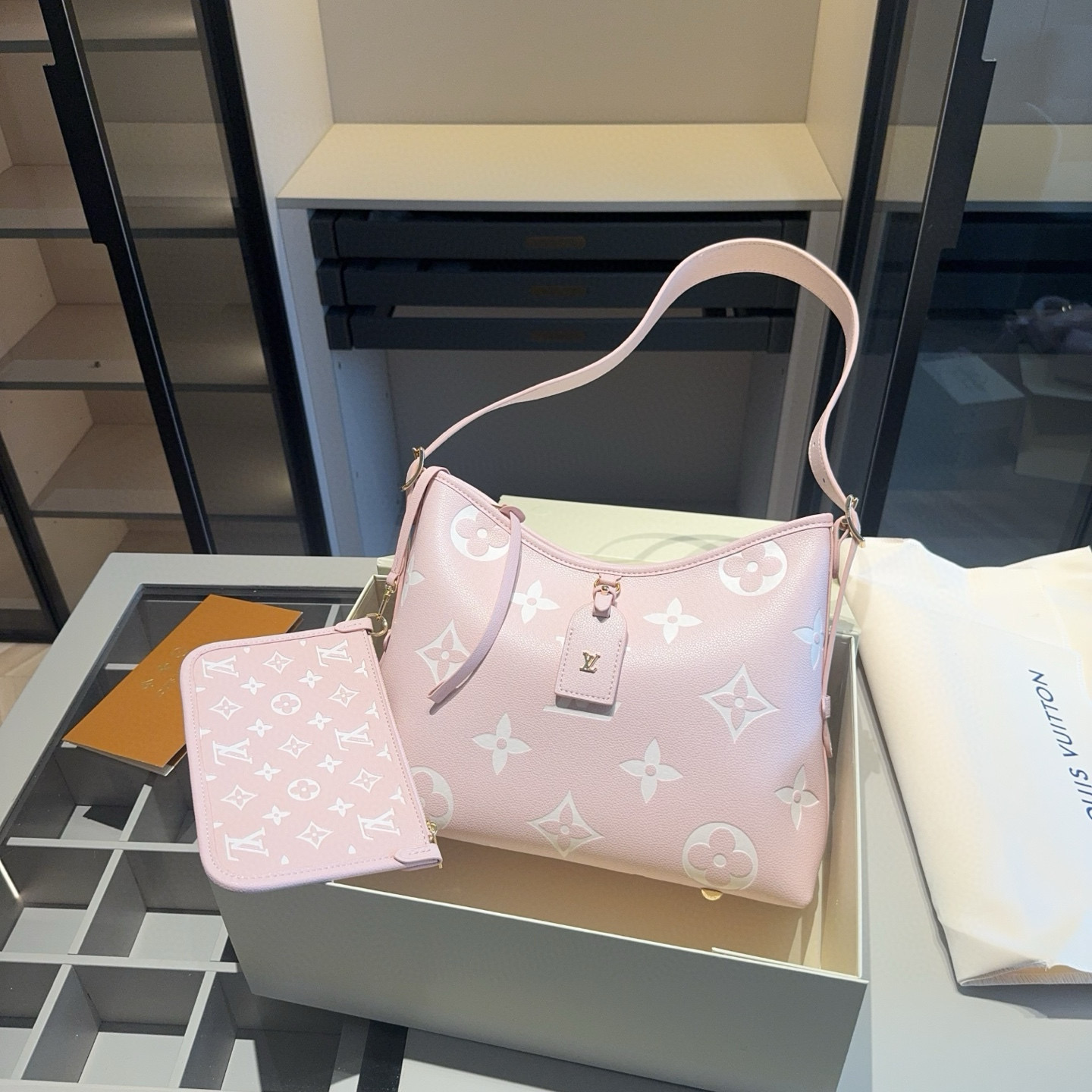 ️LV Louis Vuitton Strawberry Milk Print Collection Speedy 20 Travel Bag
