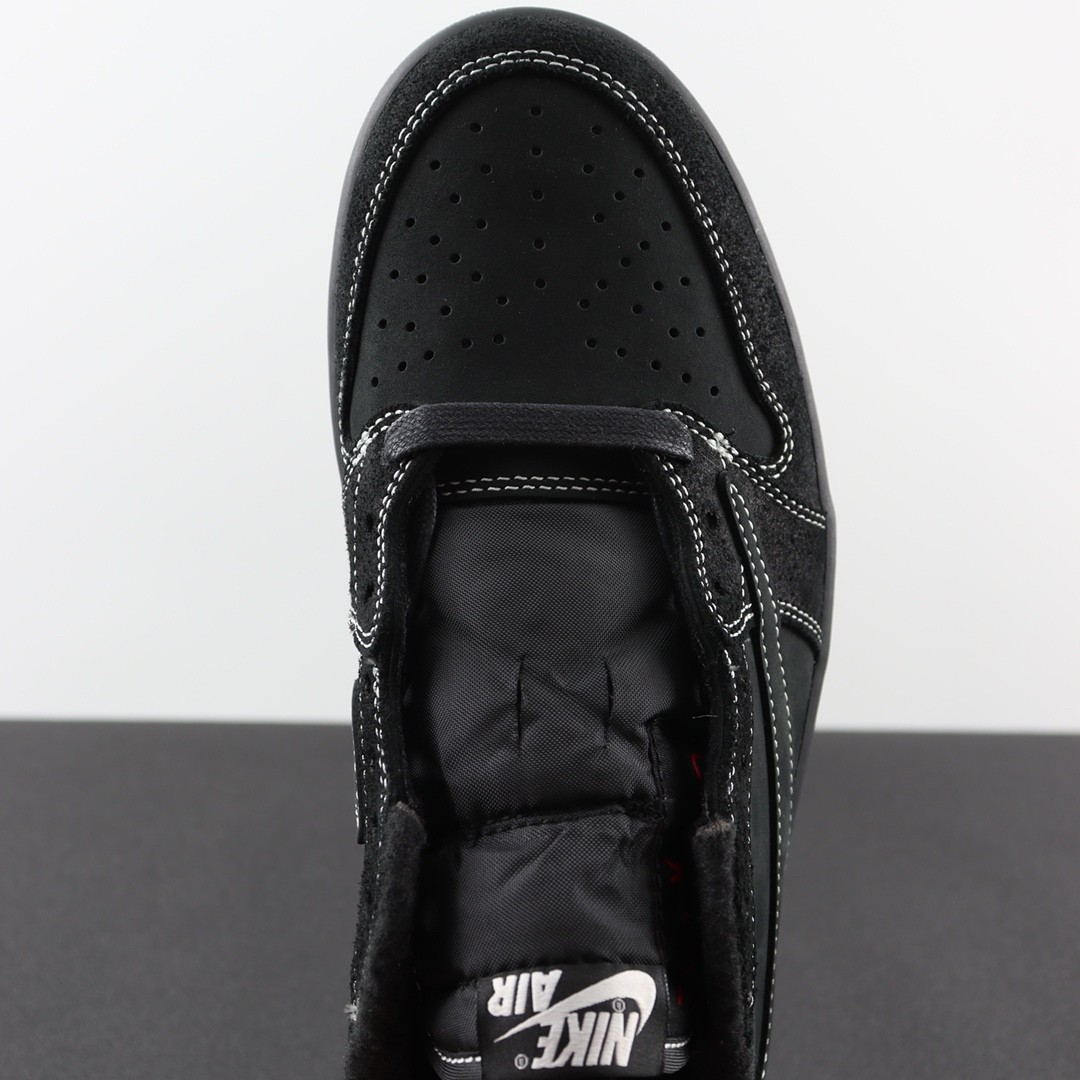 AJ Travis Scott low OG sneakers