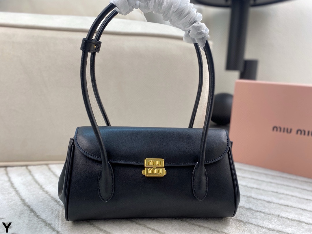 Miumiu underarm baguette bag