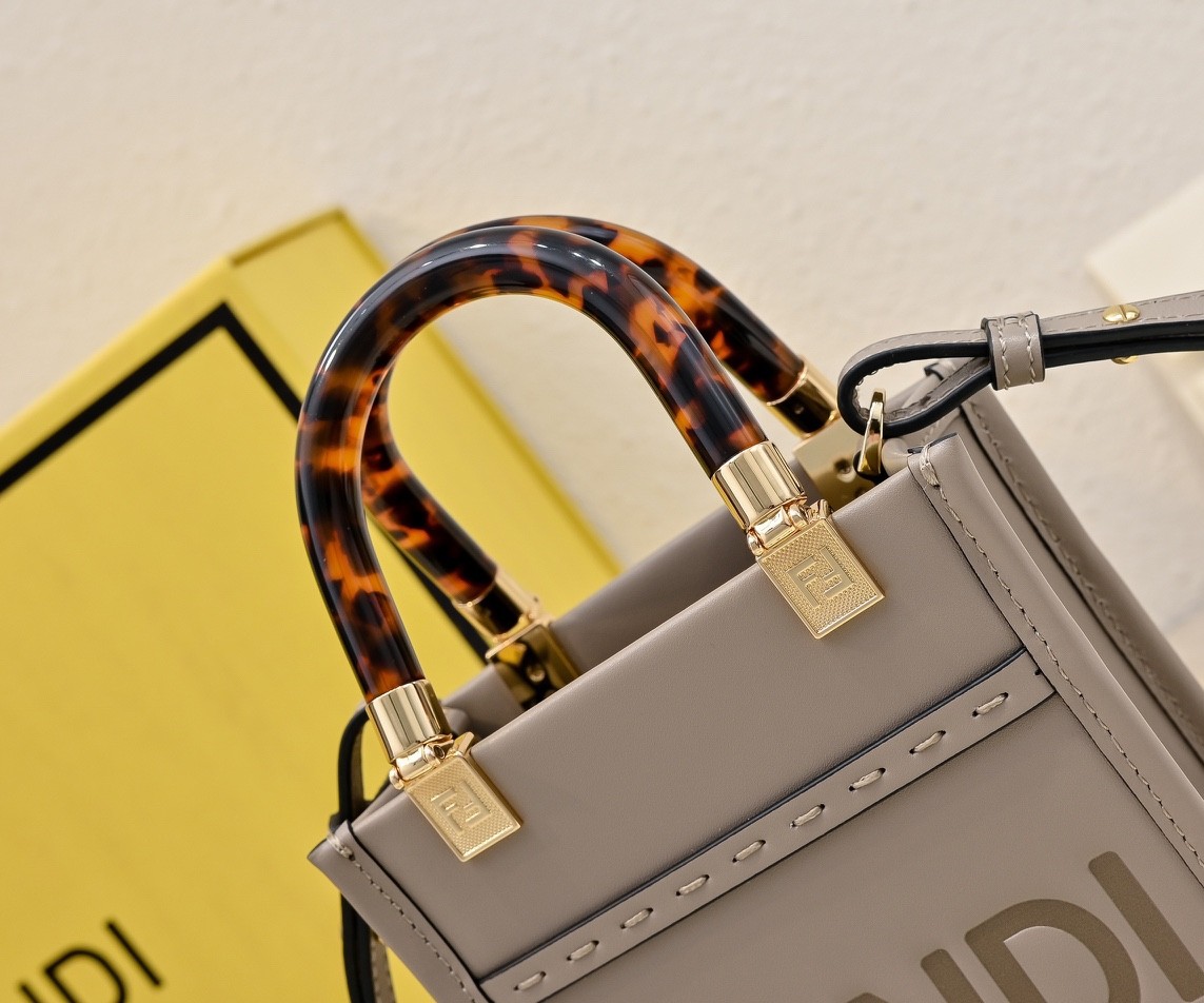 Fendi sunshine crossbody bag