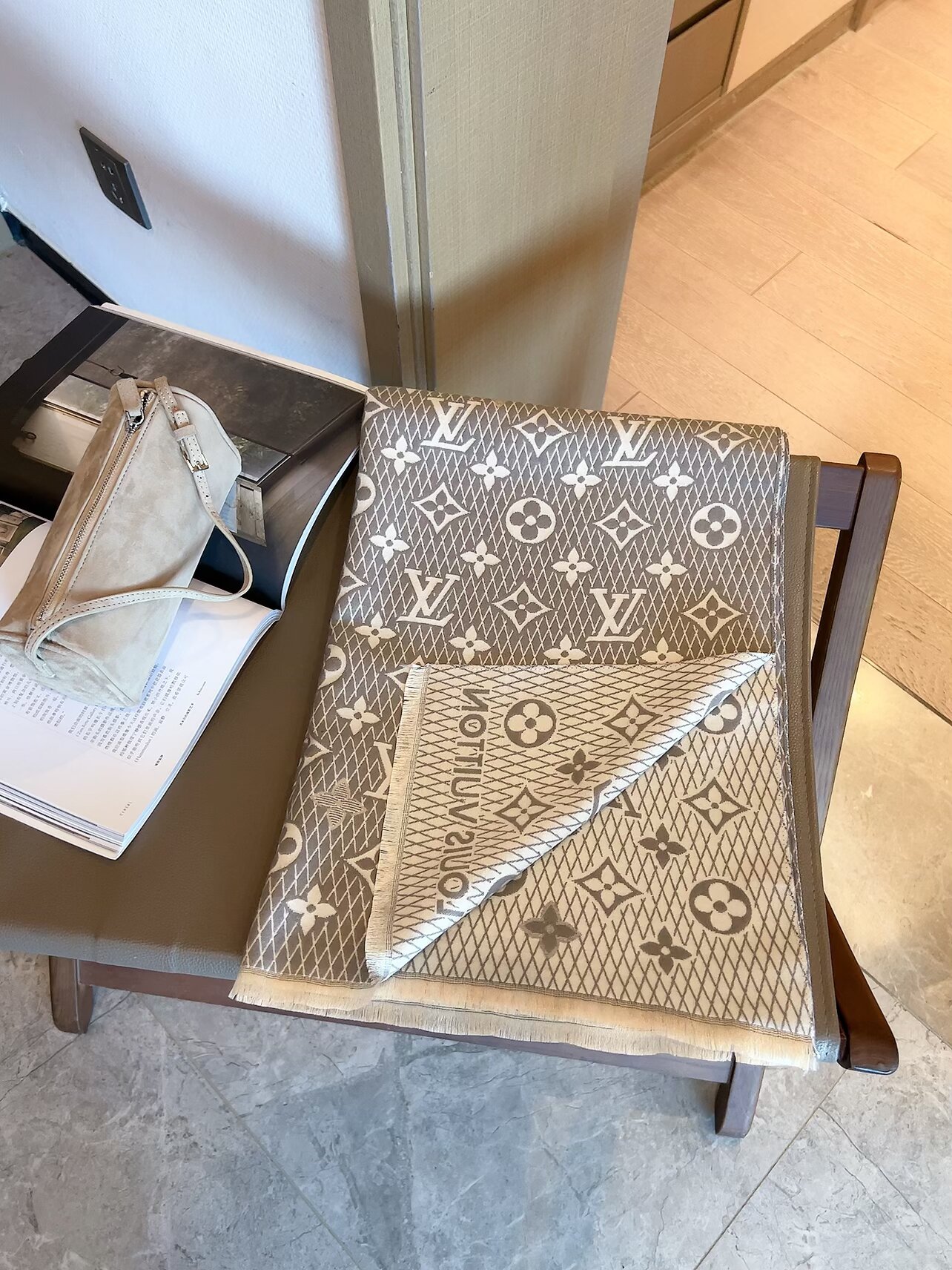 LV fashion scarf
