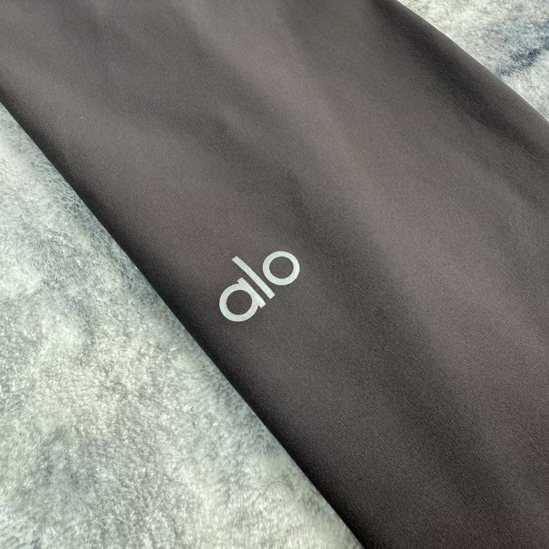 Alo yoga pants leggings