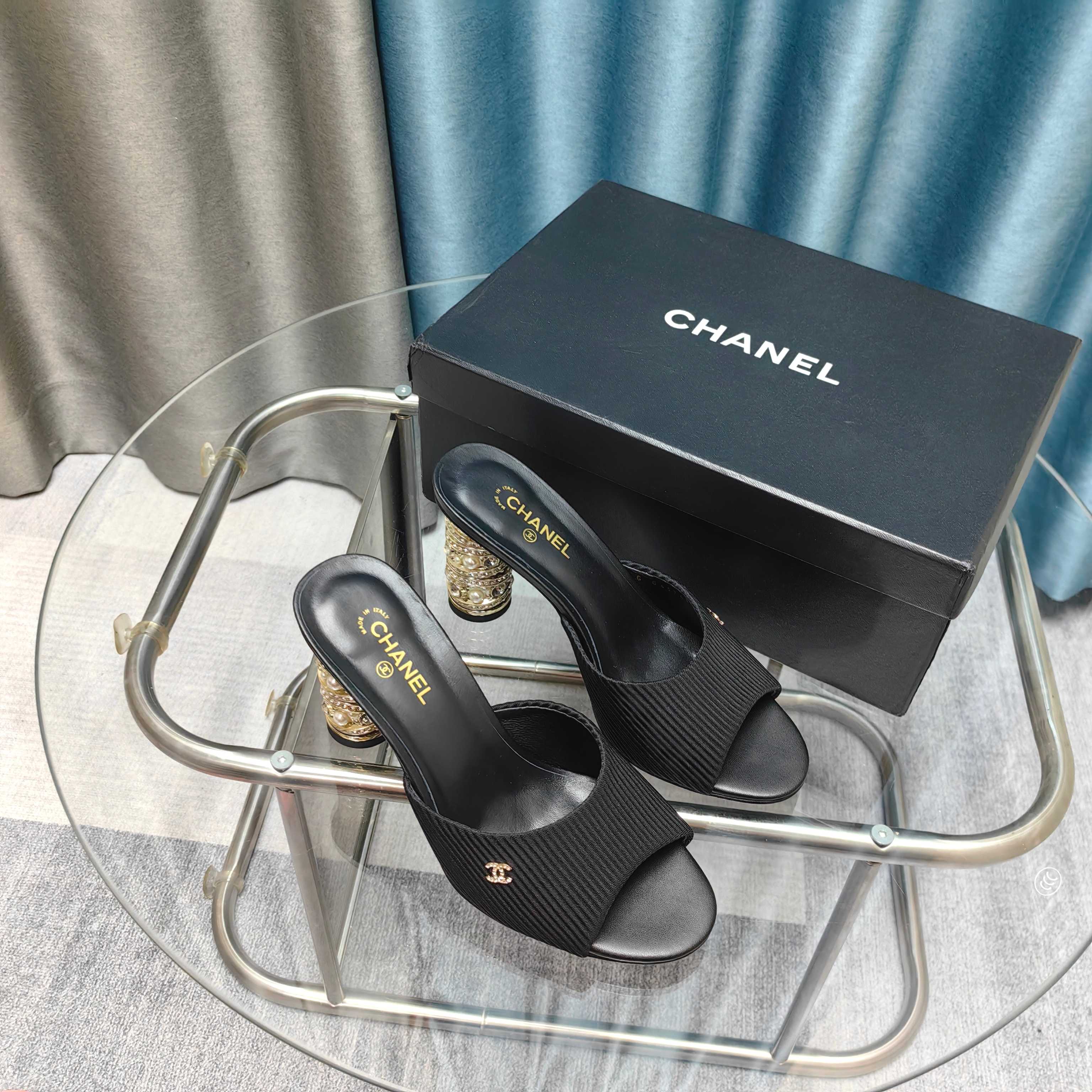 Chanel High-heeled sandals slippers