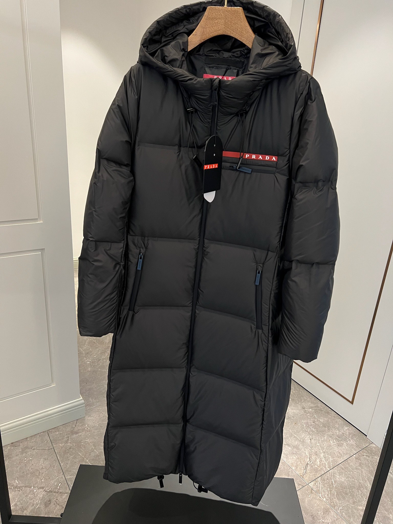 Prada Winter Long-Sleeved Women's Down Jacket