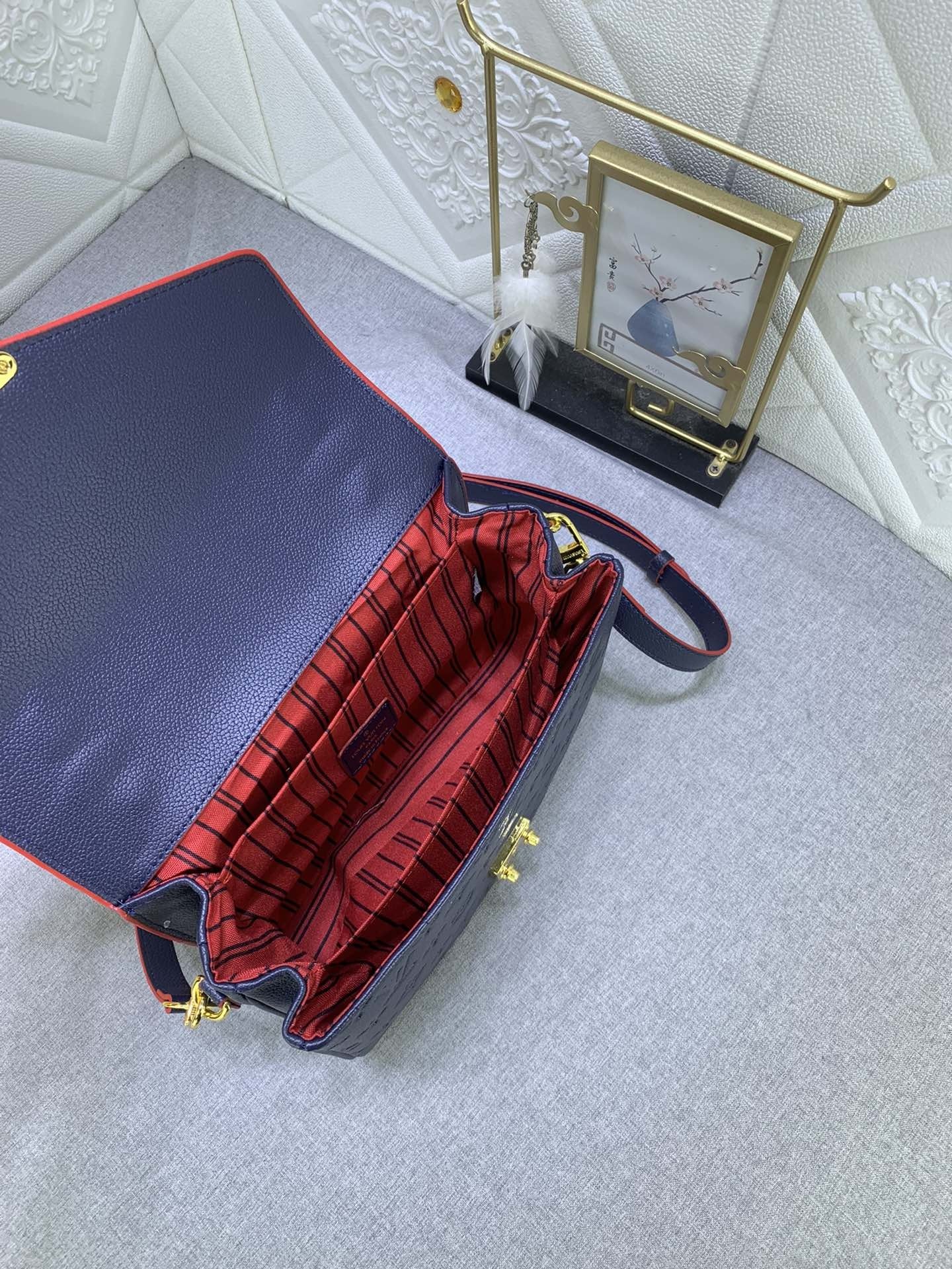 LV Pochette Metis Monogram Empreinte shoulder bag