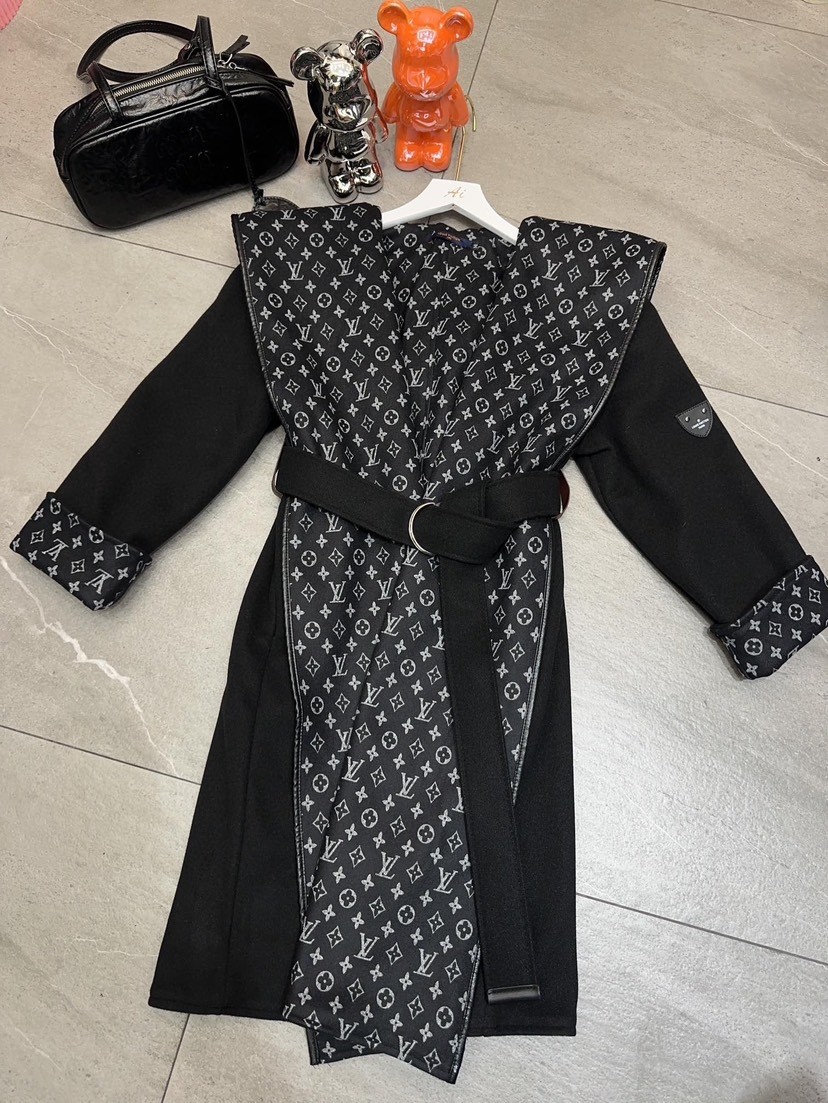 LV Louis Vuitton long wool coat