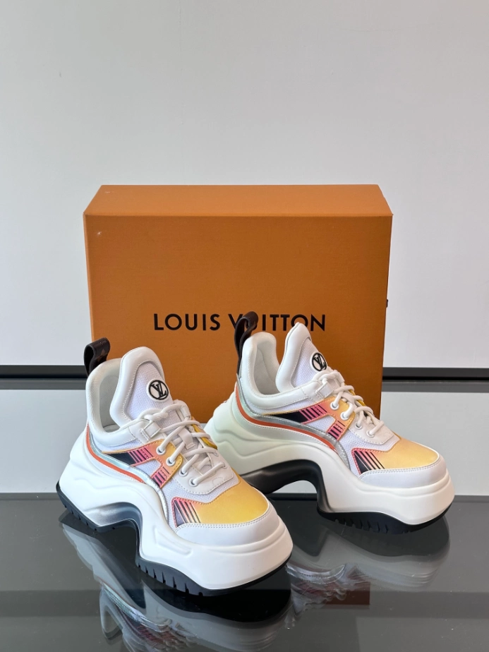 Louis Vuitton Archlight Sneaker – LVS216