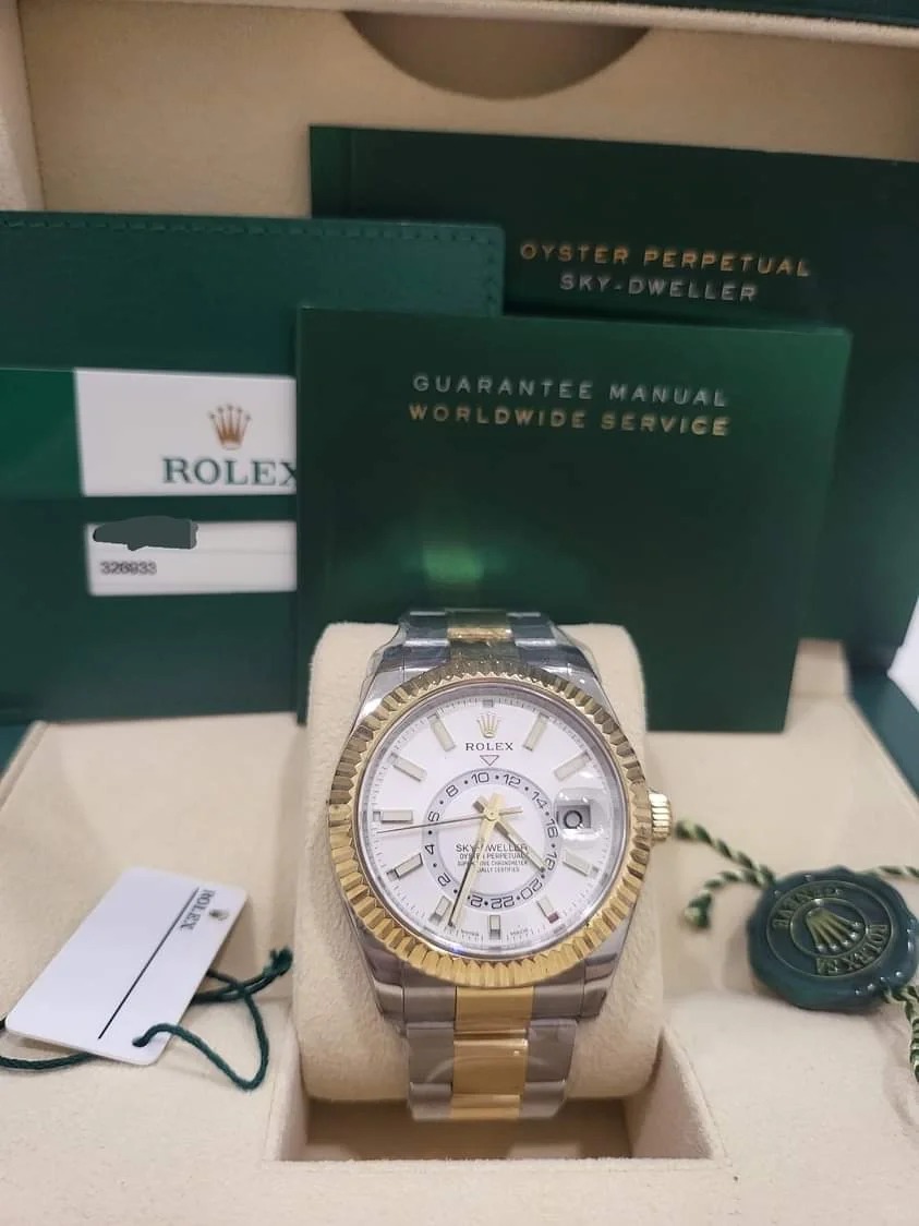 Rolex Sky-Dweller Automatic Men's 18kt Yellow Gold White Dial Oyster Watch 330933-0009