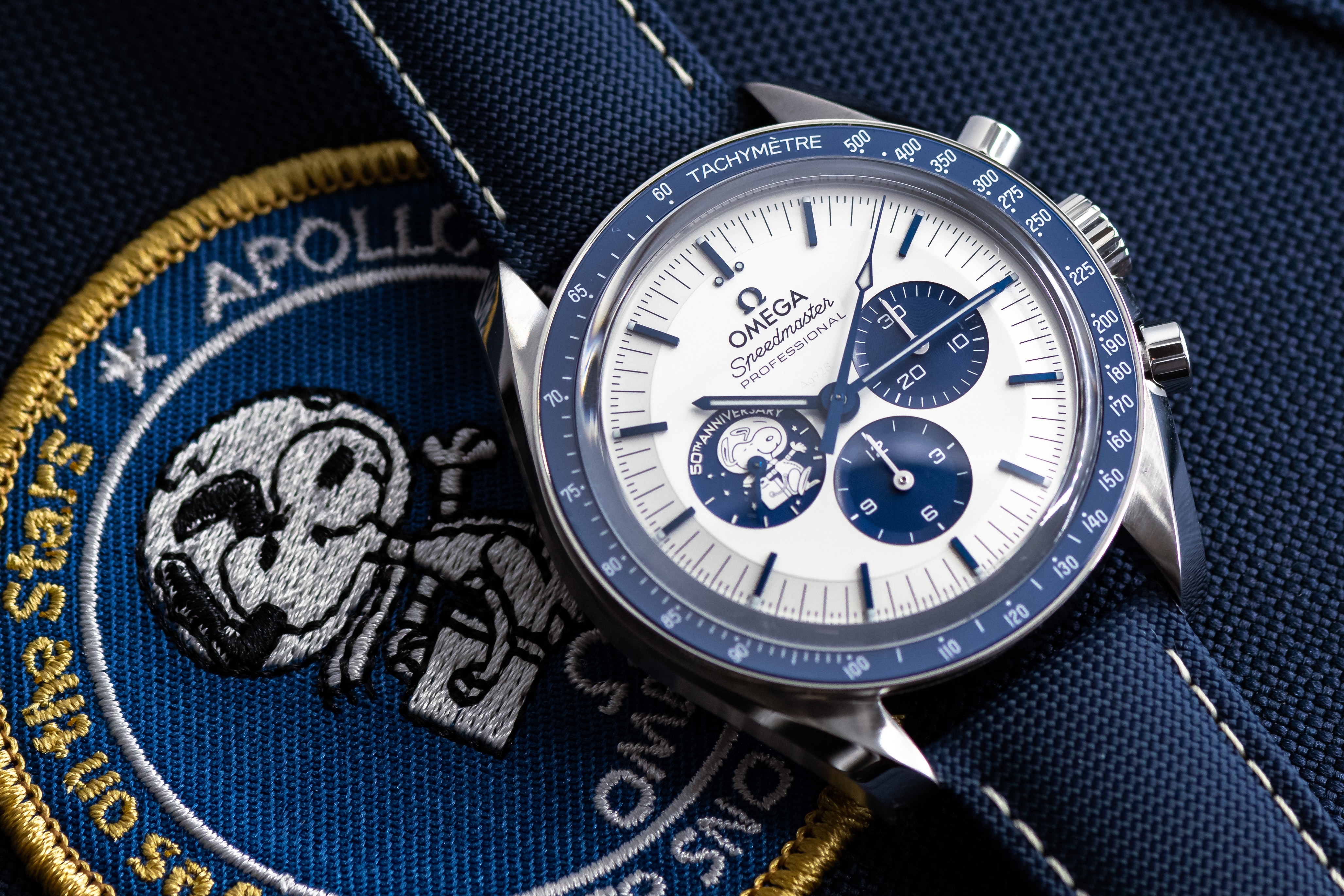 Speedmaster “Silver Snoopy Award” 50th anniversary 42mm