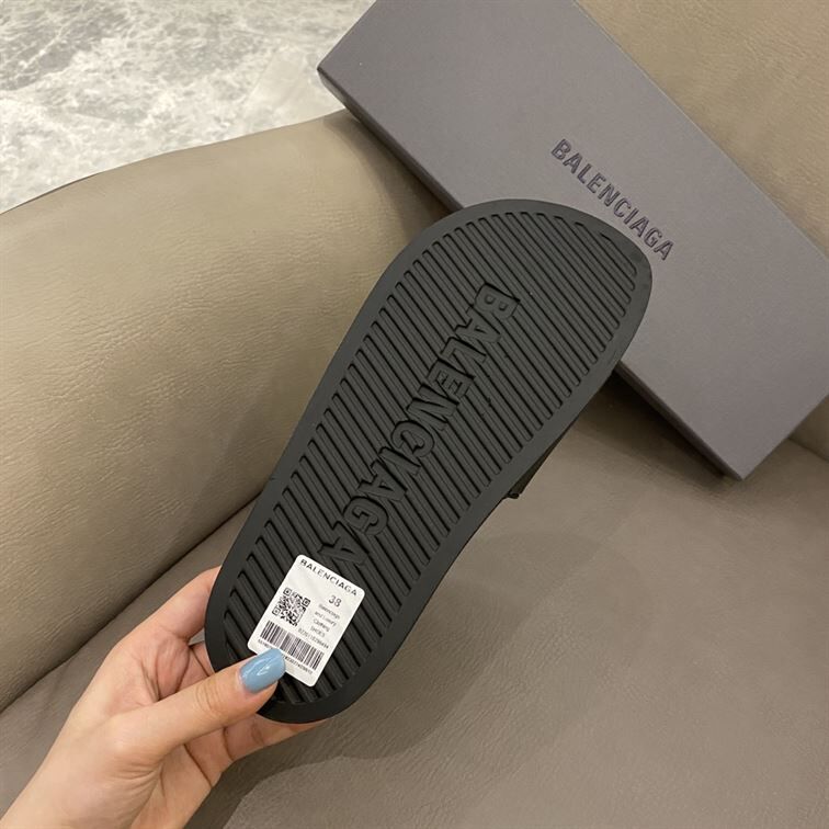 BALENCIAGA POOL SLIDE SANDAL – BBD002