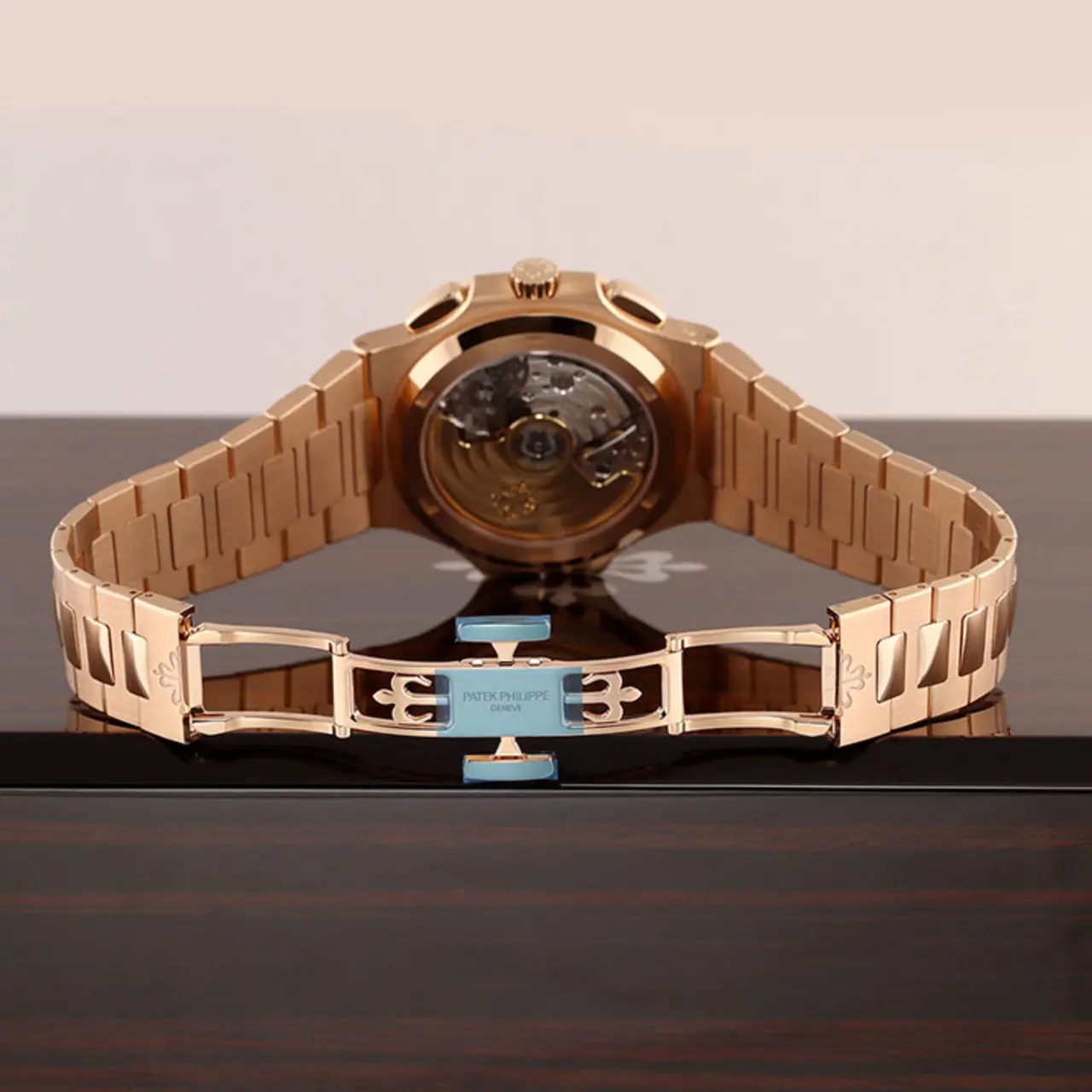 5990/1R - PATEK PHILIPPE NAUTILUS 40.5 mm