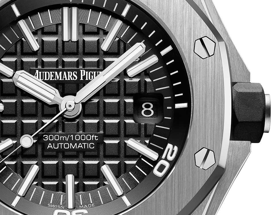 AUDEMARS PIGUET OFFSHORE DIVER Black Dial 42mm 15710ST.OO.A002CA.01