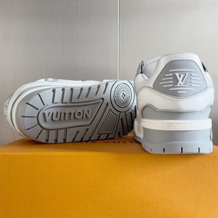 LOUIS VUITTON LV TRAINER MAXI SNEAKER GRIS – LVS201