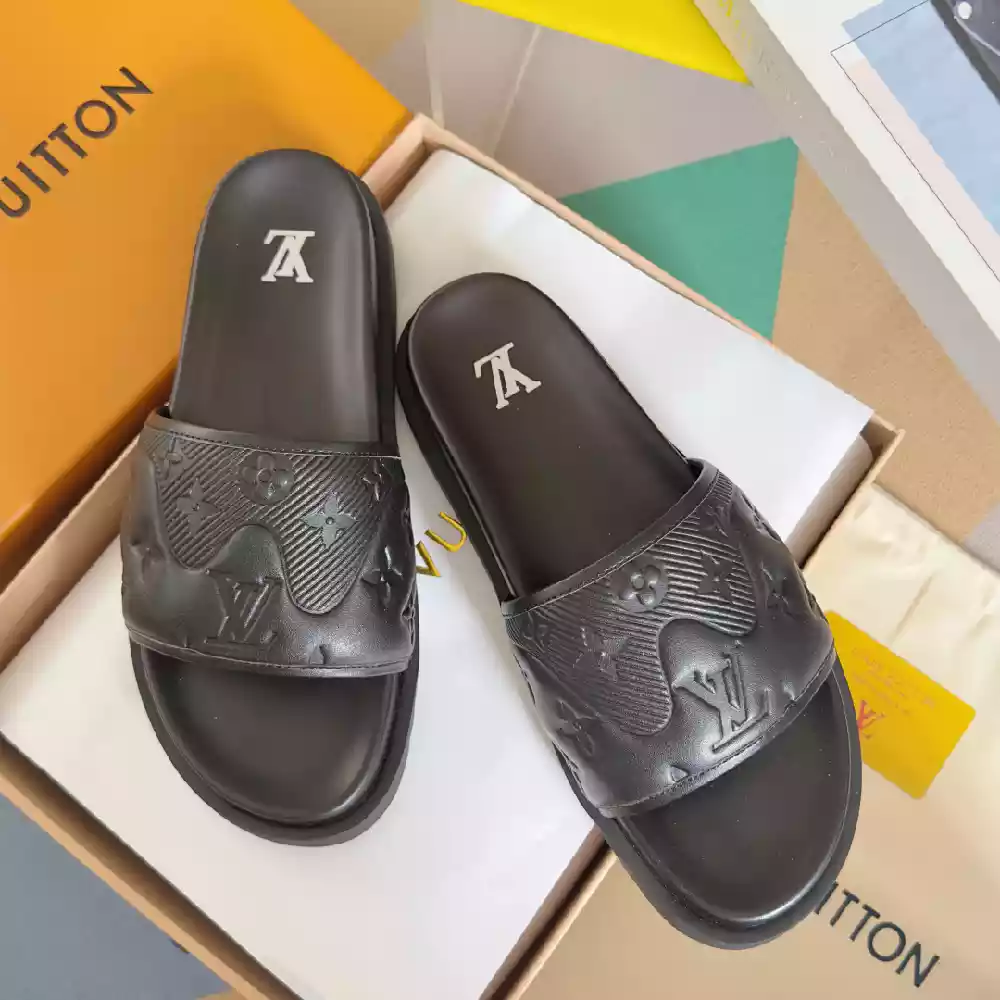 LOUIS VUITTON PALM LEATHER PREMIUM SLIDE – LVSD056