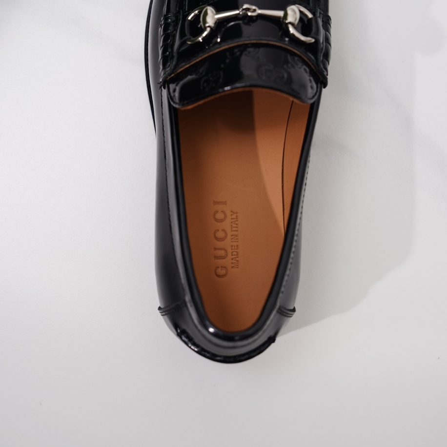 GUCCI LEATHER BLACK GC LOGO HORSEBIT LOAFER – GL055