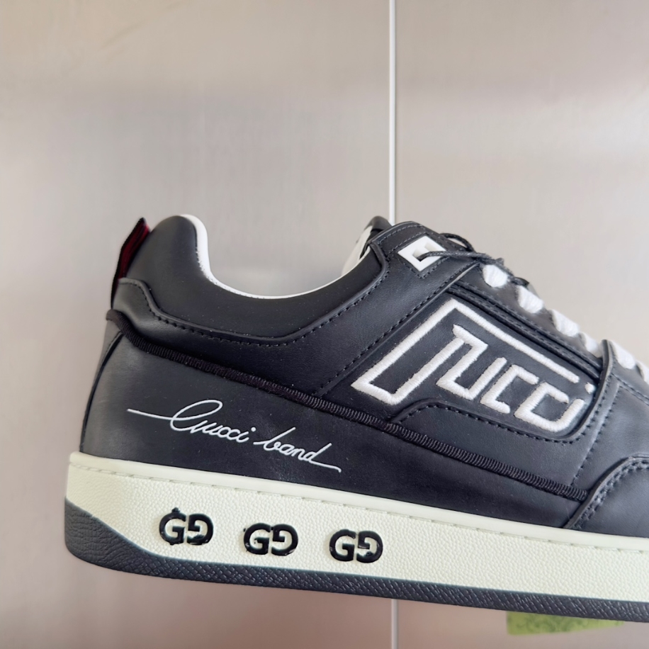 Gucci Black Mid Sneaker – GCC164