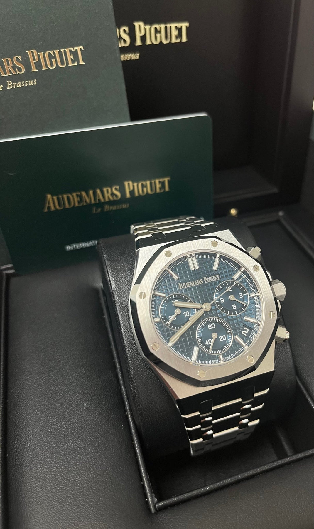AUDEMARS PIGUET ROYAL OAK “Bleu nuit nuage 50” Dial CHRONOGRAPH 41mm 26240ST.OO.1320ST.05