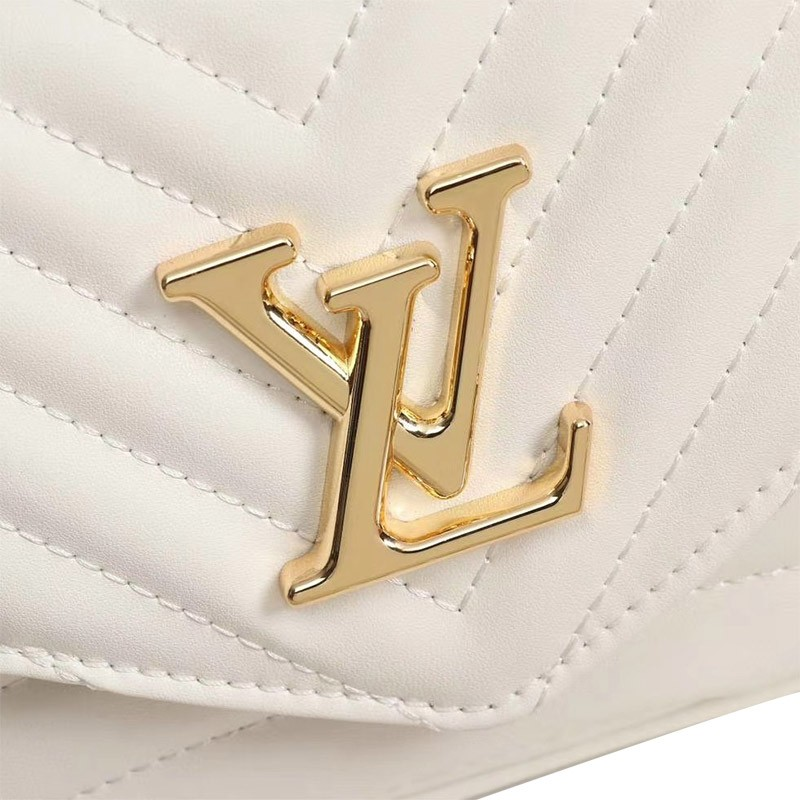 LOUIS VUITTON NEW WAVE CHAIN BAG IN WHITE