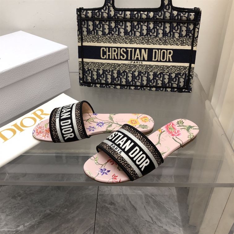 DIOR DWAY SLIDE – DS019