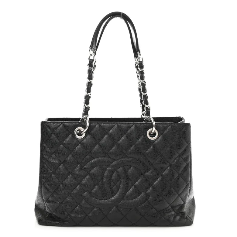 Chanel classic leather handbag black