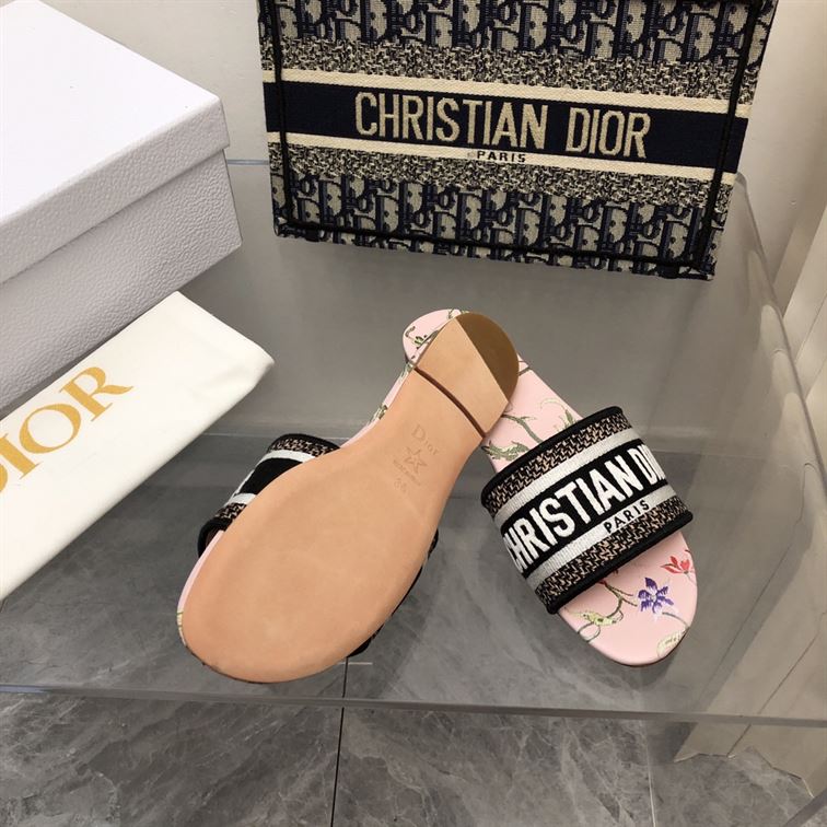 DIOR DWAY SLIDE – DS019