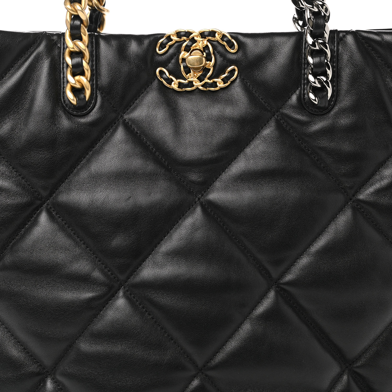 CHANEL 19 Shopping Bag - Black