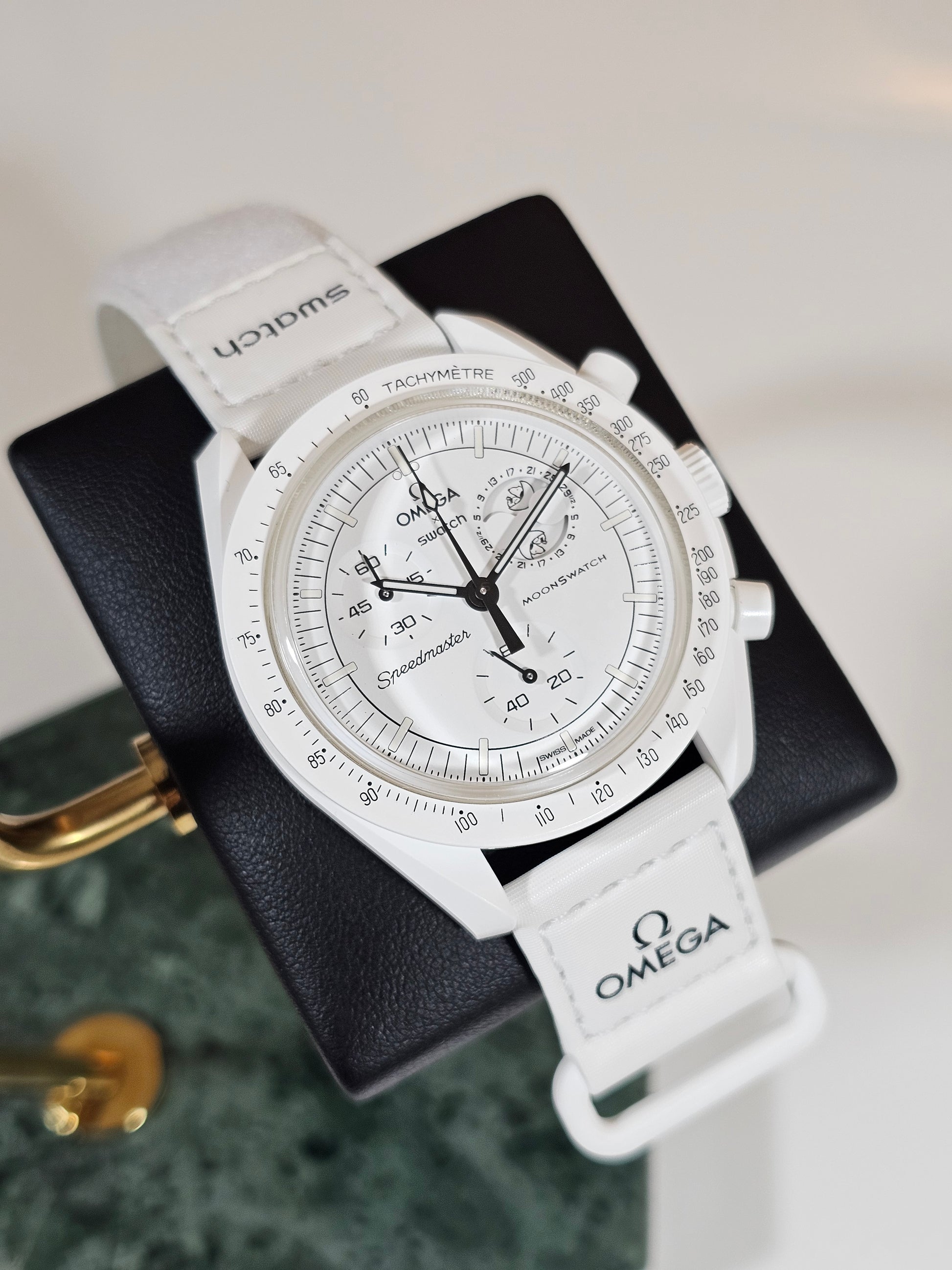 OMEGA x Swatch MISSION TO THE MOONPHASE - FULL MOON 42mm