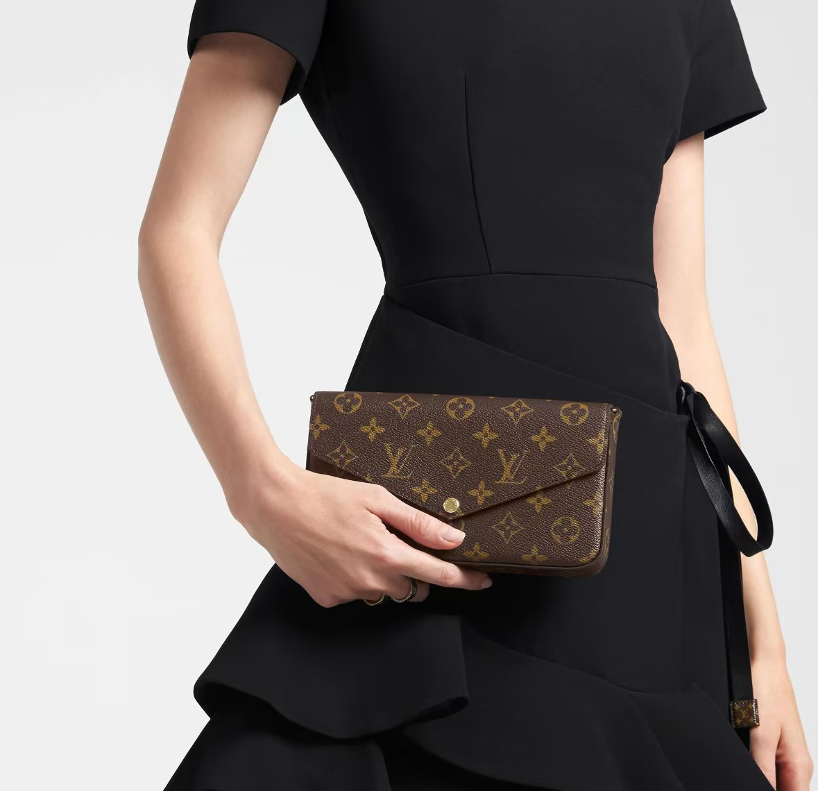 LOUIS VUITTON FELICIE POCHETTE